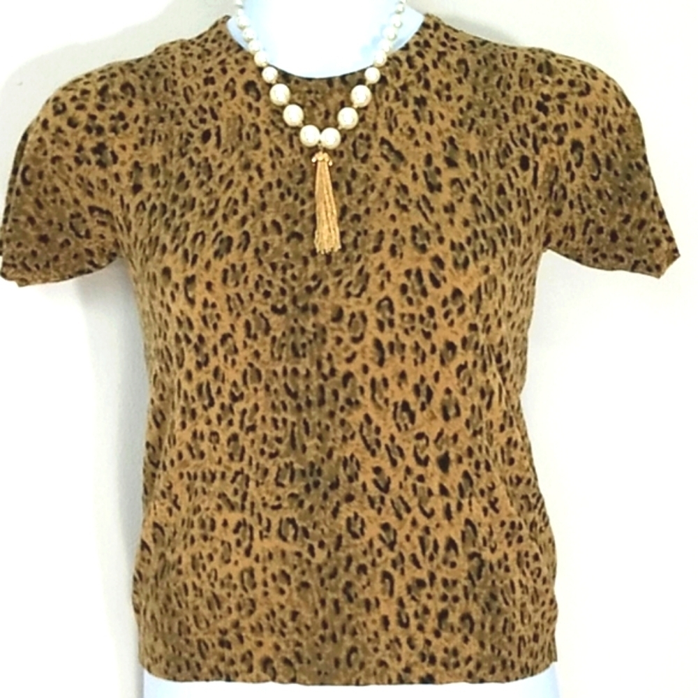 Leopard Print Stretch Sweater Tee Short Sleeve Sag Harbor Soft Sz Small